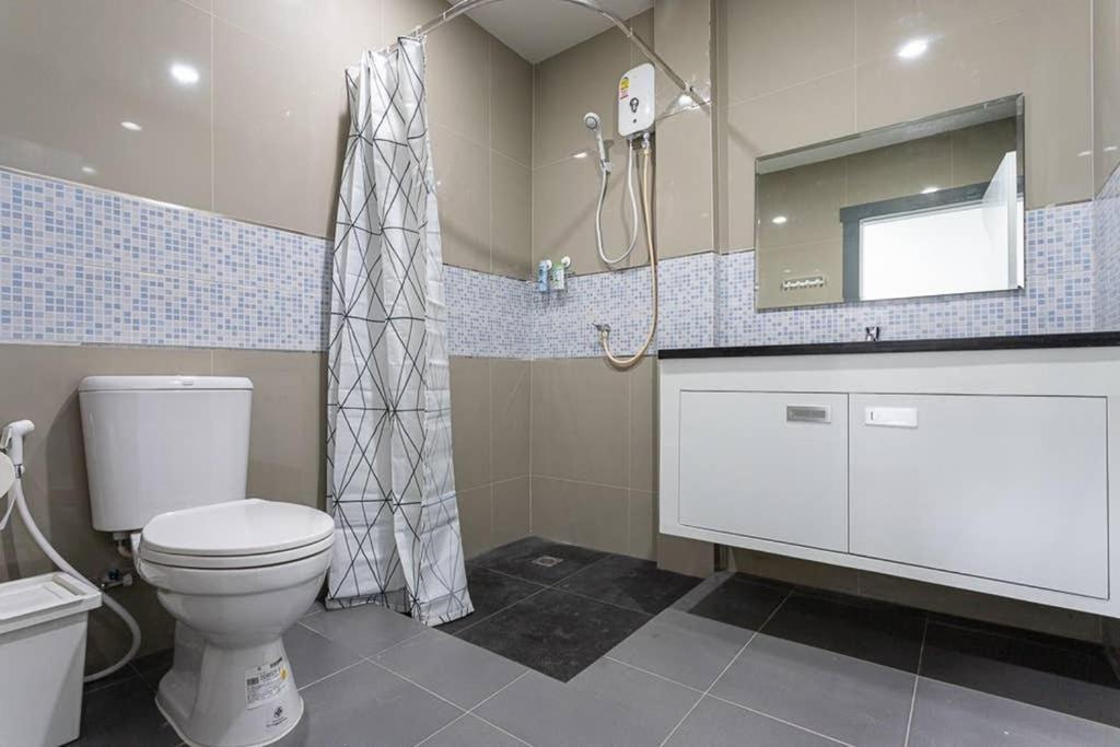 P2 Silom Large 2Beds Full Kitchen Wifi 4-6Pax Banguecoque Exterior foto